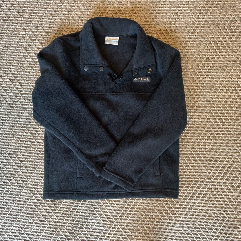 Black Columbia fleece pullover, Size S